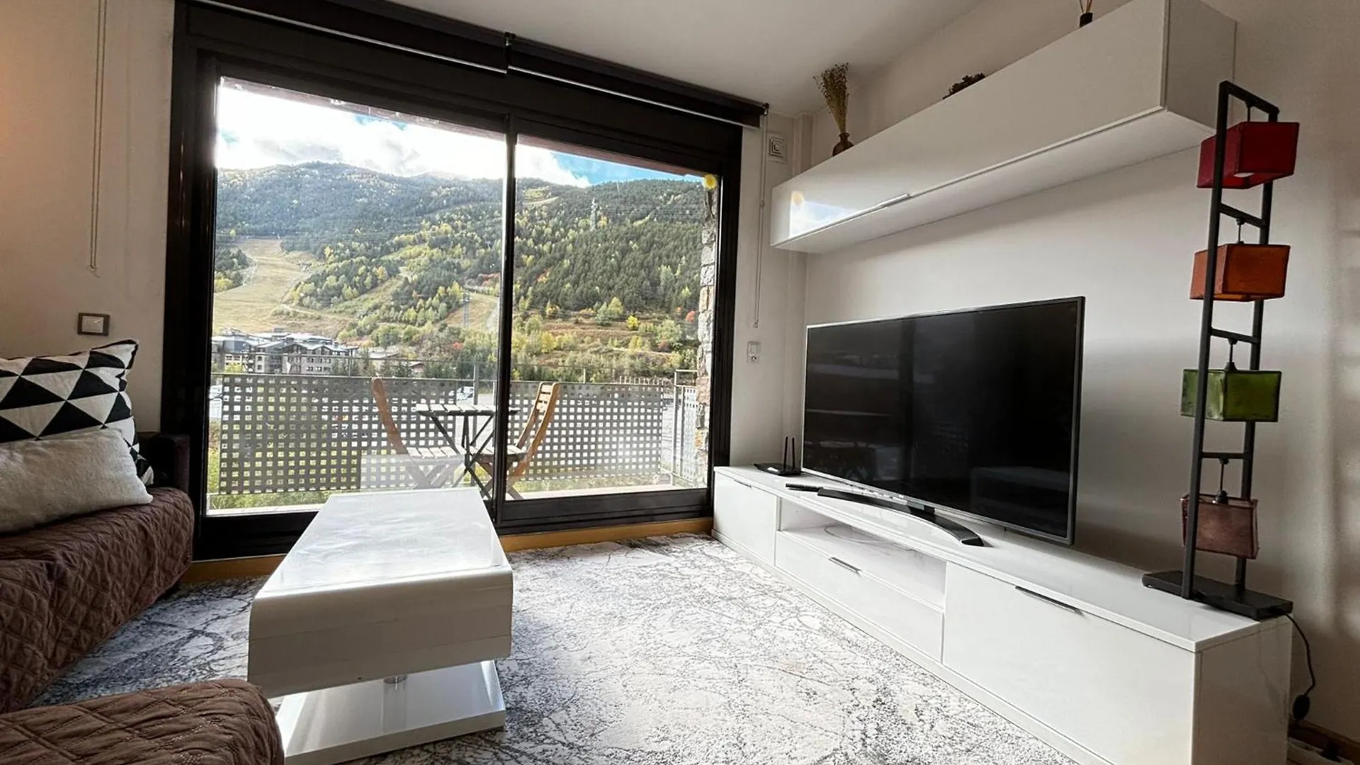 Life And apartment a pie de pistas, El Tarter 0*,  Andorra